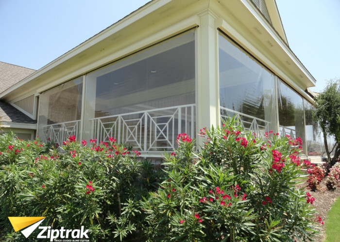 Ziptrak outdoor PVC blind